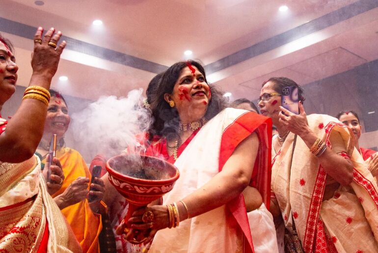 What Is Prathaa Durga Puja 2026 In Mumbai? Dates, Bhog, Cultural Events And How To Visit 2 Prathaa Durga Puja celebration in Mumbai in 2026
