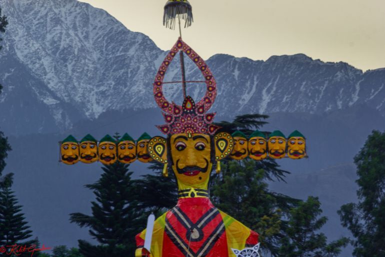 Where To Watch Ravan Dahan In Mumbai In 2026? Dussehra Events And Travel Tips 1 Ravan Dahan celebration during Dussehra in Mumbai