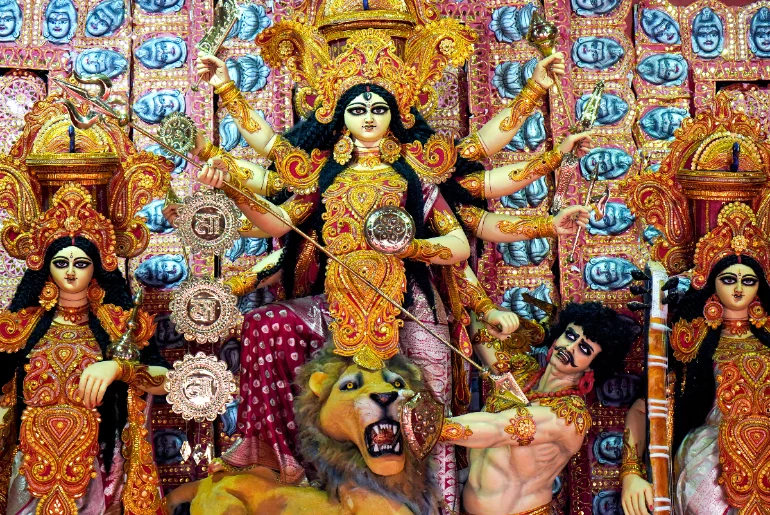 Sreebhumi Sporting Club Durga Puja 2026 pandal inspired by Jaipur's Hawa Mahal