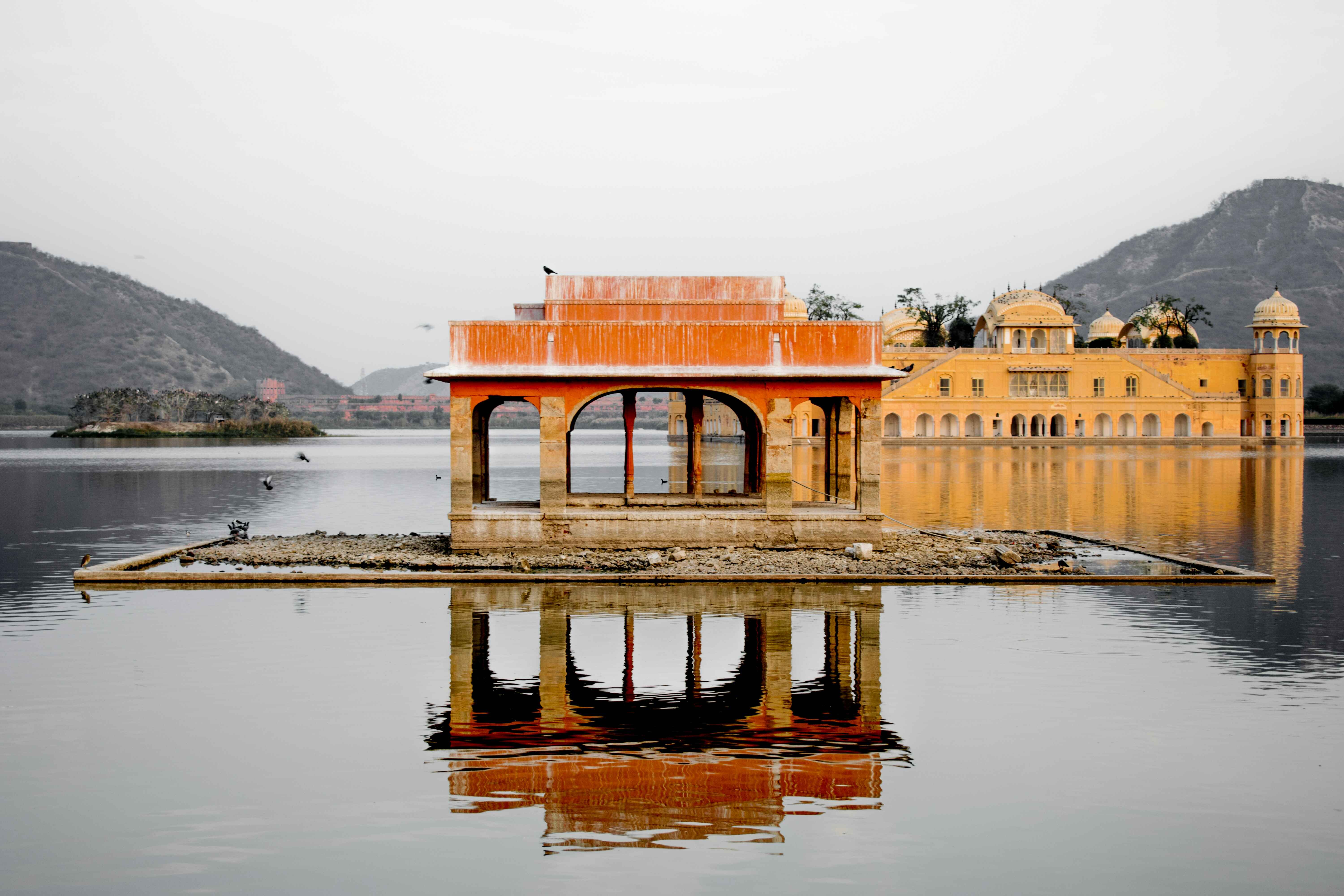 9 Awesome Places To Celebrate New Year In India 2 bhushan sadani sHlYyhfD5Hc unsplash 1