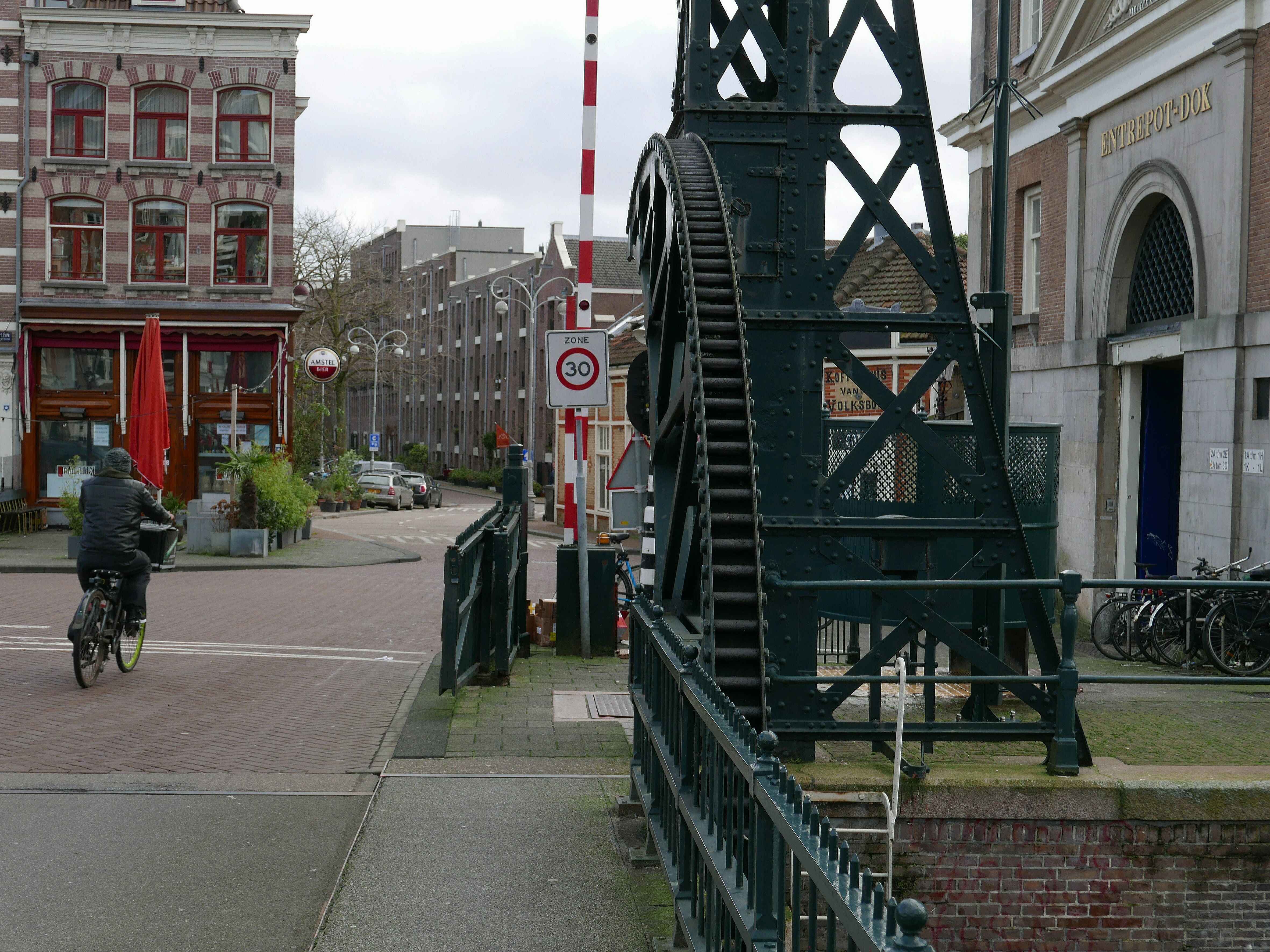 fons heijnsbroek zogILL5wXos unsplash 1