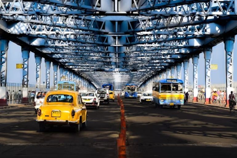 7 Things To Do In West Bengal For A Memorable Holiday 1 howrah bridge 1