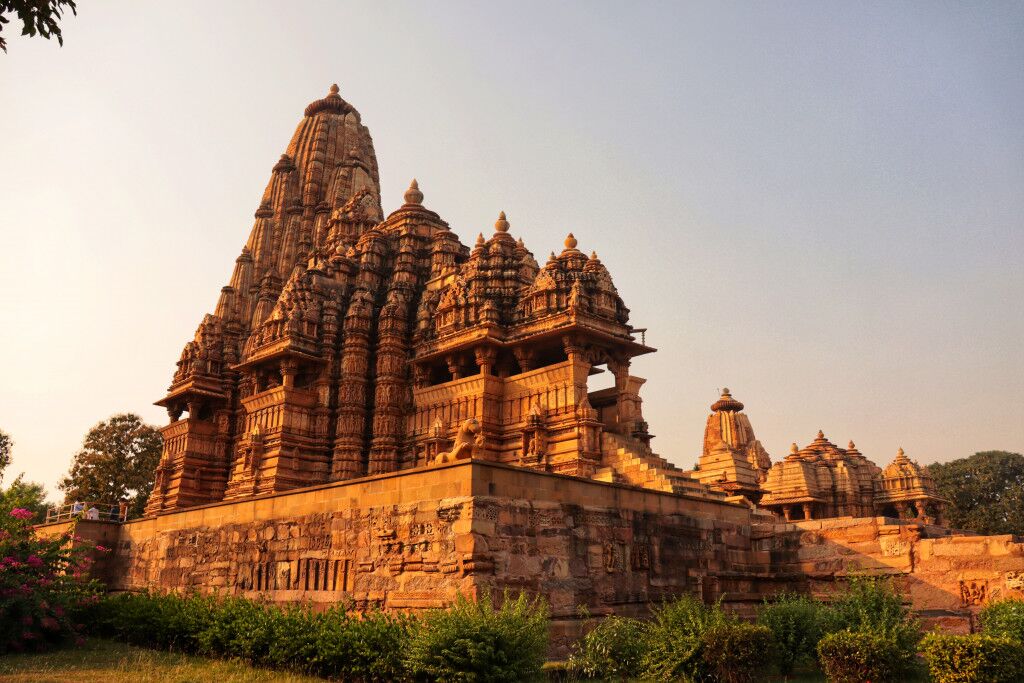Madhya Pradesh Travel Guide: Best Places To Visit, History, Wildlife & Culture 3 Madhya Pradesh Travel Guide