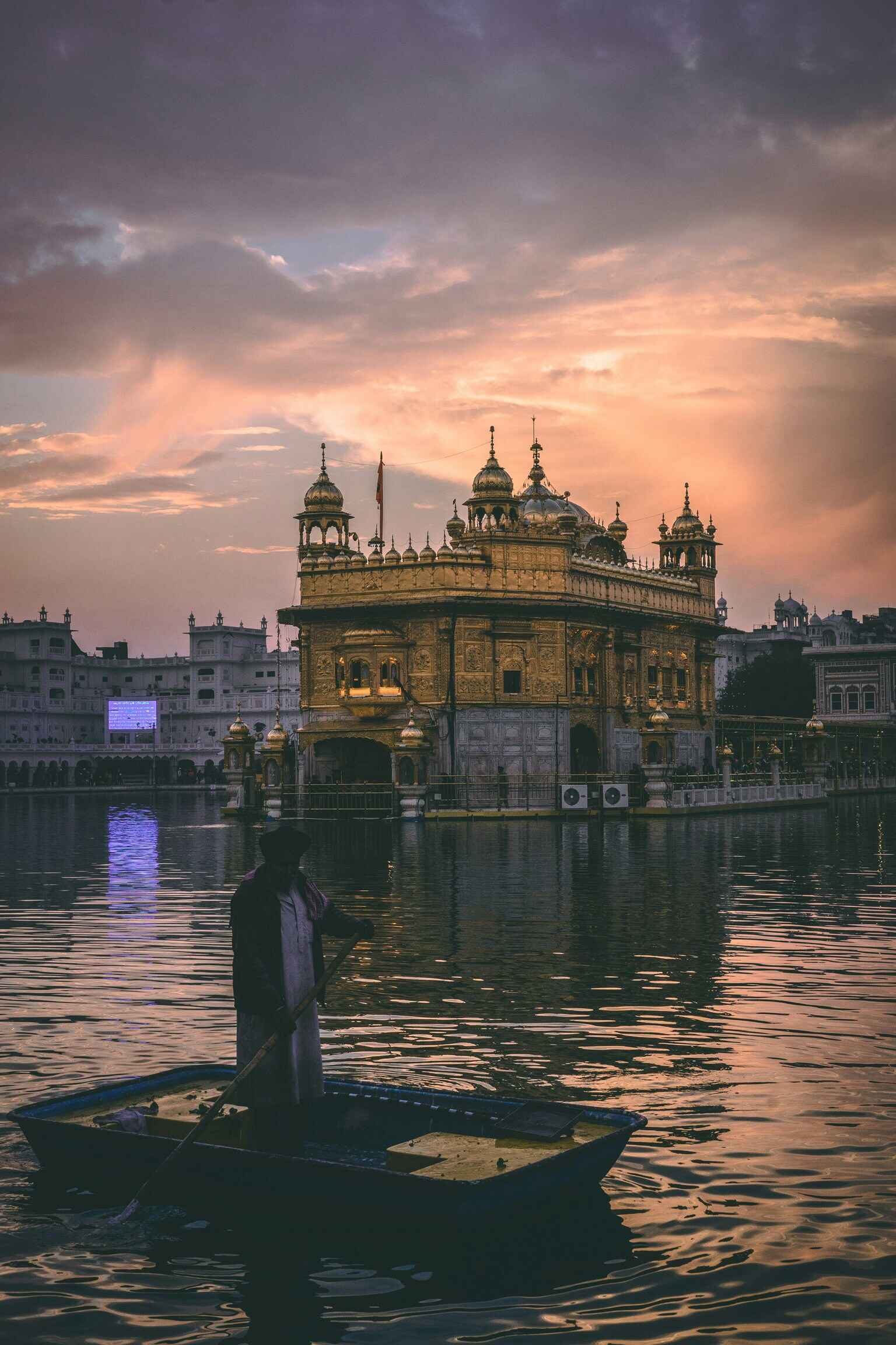 9 Awesome Places To Celebrate New Year In India 9 raghu nayyar dskdujAQU44 unsplash 1