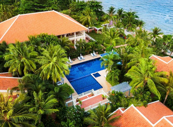 New GST Reforms: What Does It Mean For Hotel Bookings, Flights, And More 1 Luxury villas