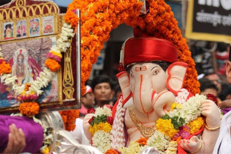 Kasba to Dagdusheth Ganpati walking route in Pune