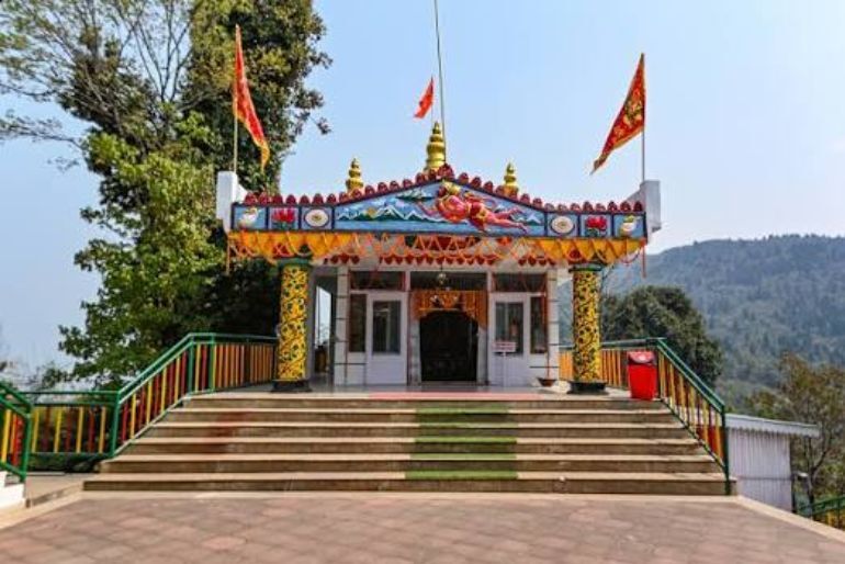 7 Places to visit in and around Gangtok